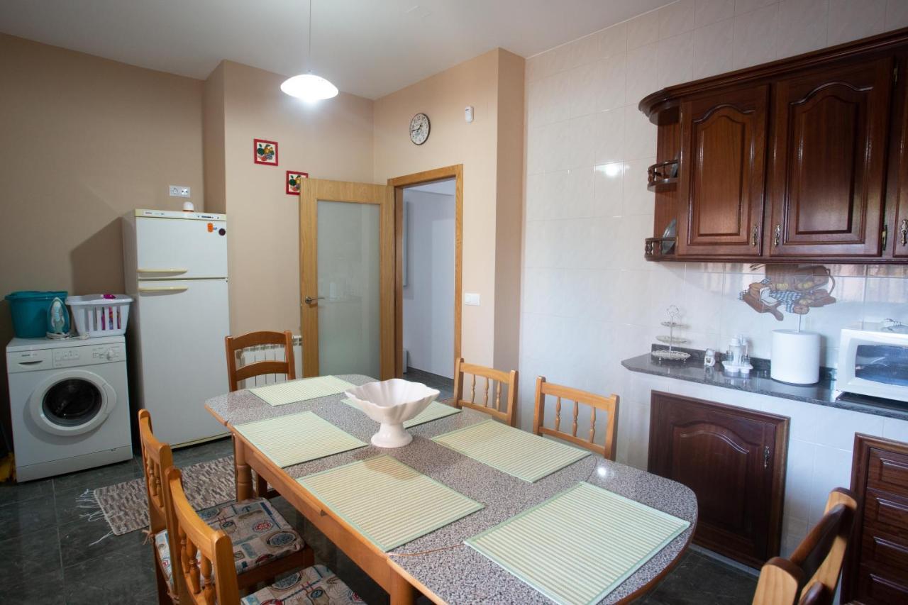 Apartamento Teresa กัมบาโดส ภายนอก รูปภาพ