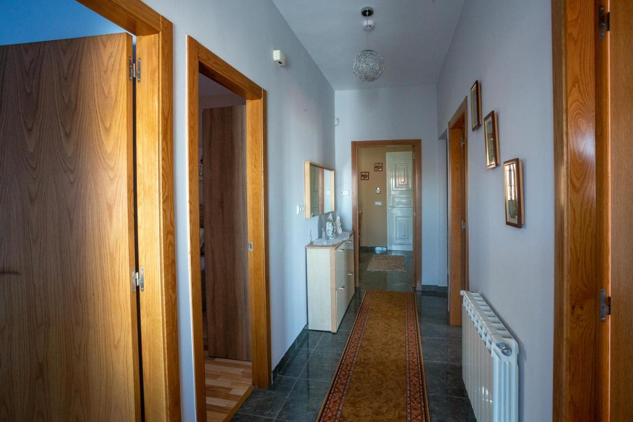 Apartamento Teresa กัมบาโดส ภายนอก รูปภาพ