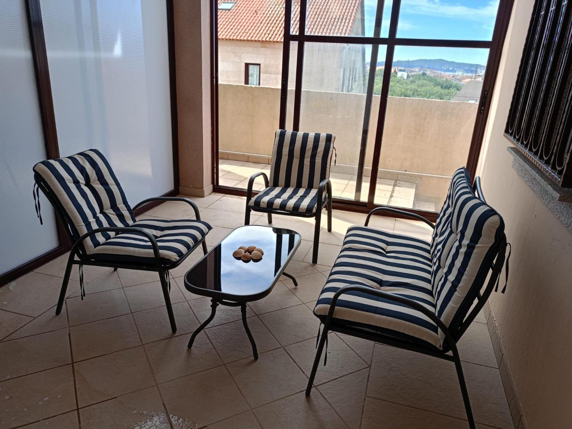 Apartamento Teresa กัมบาโดส ภายนอก รูปภาพ
